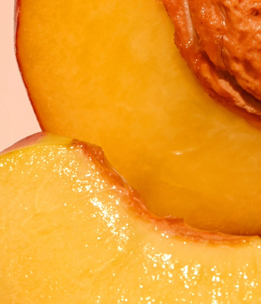 EOS Jasmine Peach Body Lotion