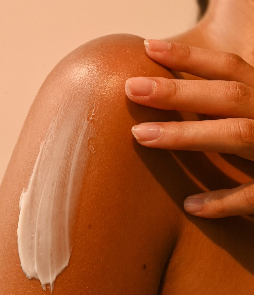 EOS Strawberry Dream Body Lotion