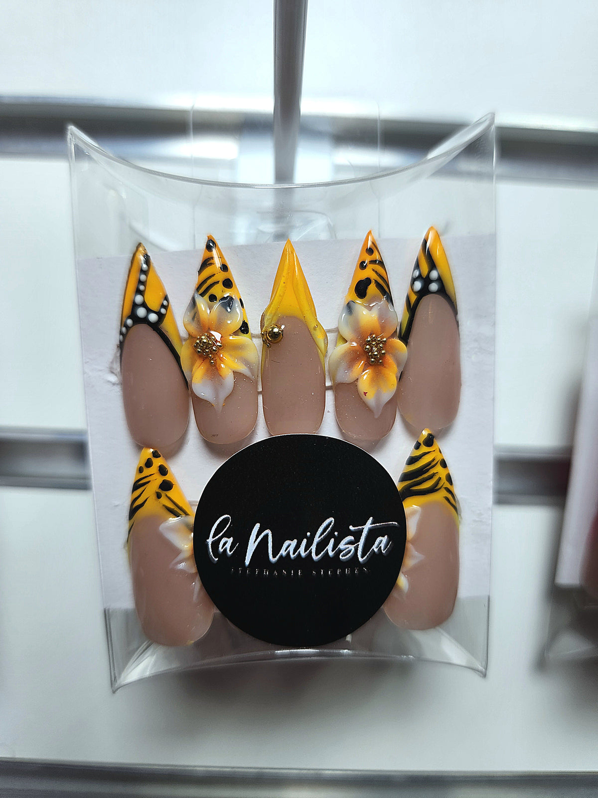 LA NAILISTA Custom Press On Nails